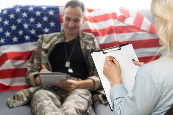 Psicólogo para el ejército de Estados Unidos, bandera de América — Foto de Stock
