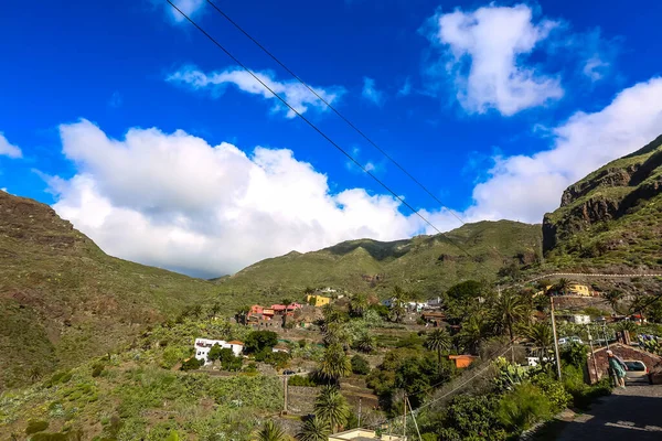 Espanha Tenerife Village in the Gorge Mask — Fotografia de Stock