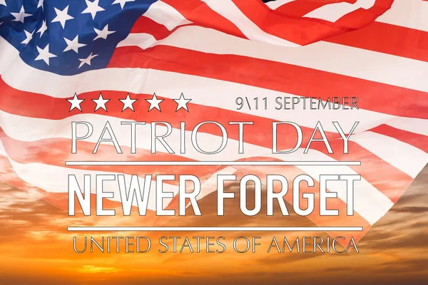 Vatanseverlik Günü Arkaplanı Üzerine Tipografi