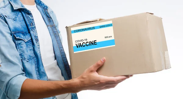 Asistente Laboratorio Portador Con Vacunas Para Covid —  Fotos de Stock