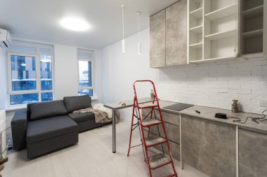 Modern Mutfak, Merdiven Yeni Mobilya Yükleniyor.