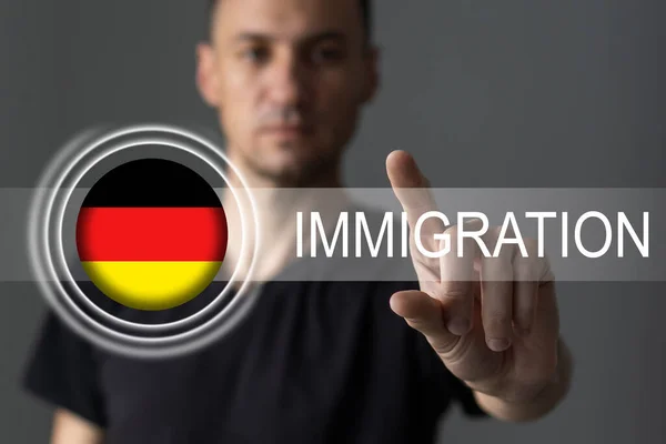 Германский Флаг Кнопка Виртуальной Иммиграции — стоковое фото