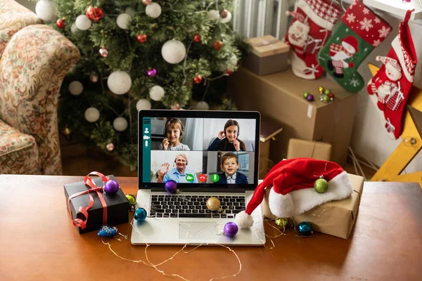 Equipo Reunión Árbol Navidad Virtual Teletrabajo Videollamada Familiar Conferencia Remota — Foto de Stock