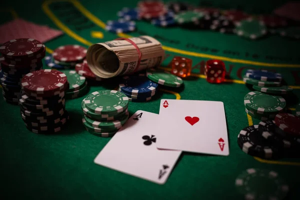 Mesa Casino Black Jack Com Cartões Fichas — Fotografia de Stock