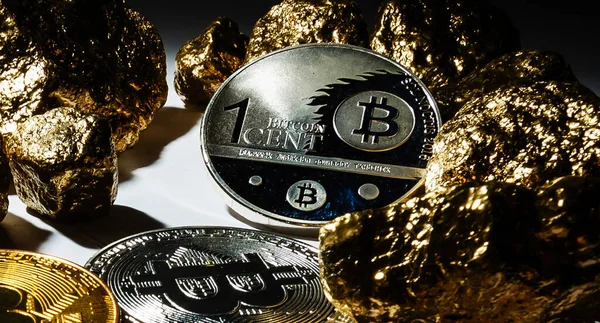 Bitcoins Oro Nuevo Dinero Virtual — Foto de Stock