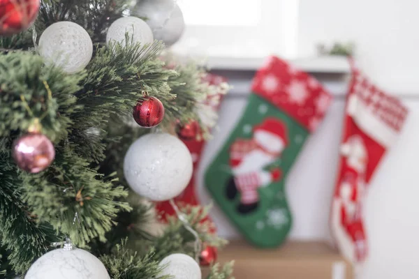 Beautiful Holdiay Decorated Room Christmas Tree Presents — Stock Photo, Image
