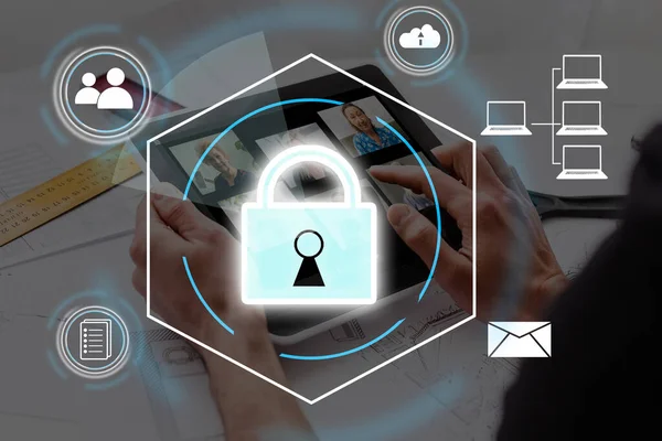 Cybersicherheitskonzept Globale Netzwerksicherheitstechnologie Geschäftsleute Schützen Persönliche Informationen Verschlüsselung Mit Einem — Stockfoto