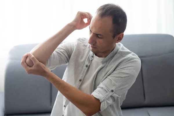 Mans Arm Hurts Health Care — Stok fotoğraf