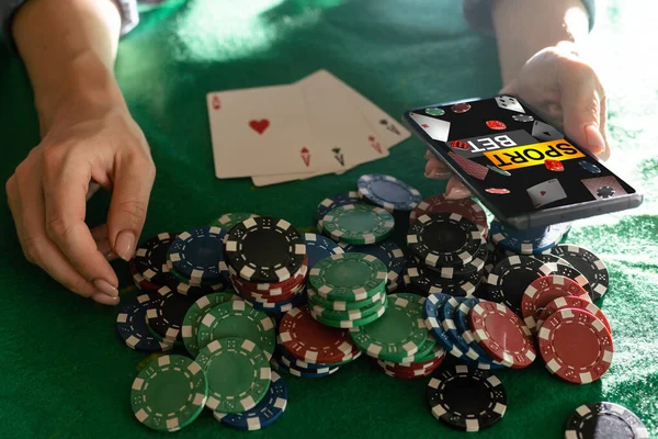 Nápis Vaše Sázka Vyhrává Smartphone Pokerovém Stole Sázky Sportovní Sázky — Stock fotografie