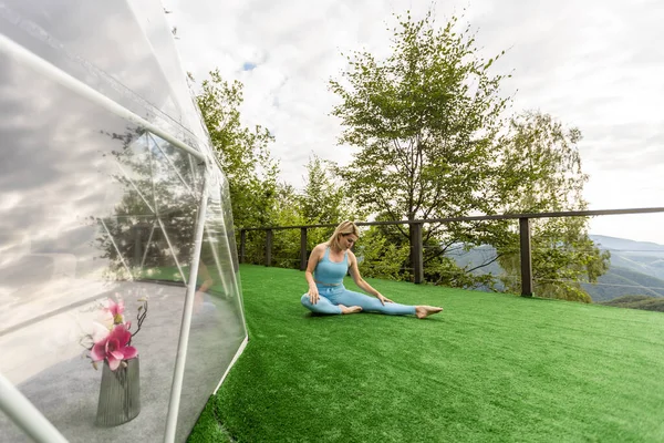 Woman Doing Exercises Terrace Transparent Bubble Dome — Fotografia de Stock