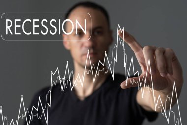 2022 Krizi. Üç aylık ya da yıllık şirketler raporu. Haritada ekonomik durgunluk var. Düşen grafiğe işaret eden grafik oku