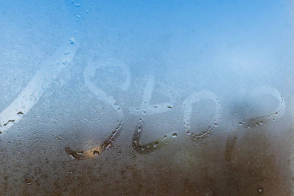 Ordet Stopp Skrivet Natten Våta Fönster Glas Närbild Med Suddig — Stockfoto