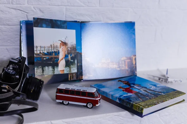 Photobook Album Travel Photo Toy Bus Plane Photo Book — 스톡 사진