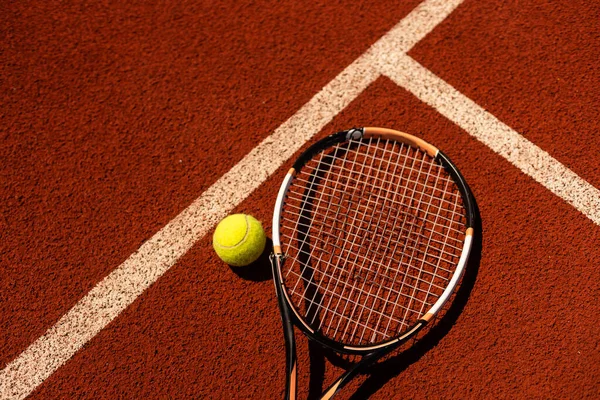 Broken Tennis Racket Blue Tennis Court — Photo