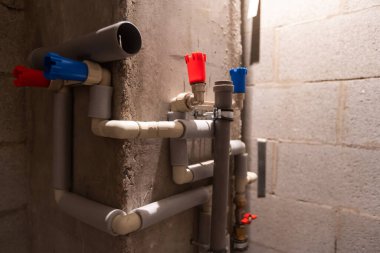 Banyo tadilatı. tesisat ve tuvalet