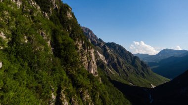 Arnavutluk Alpleri 'ndeki Ulusal Park' taki Dağ manzarası