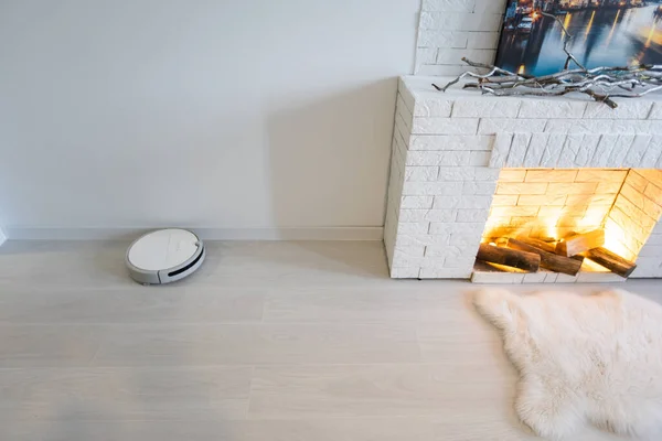 Robotic Vacuum Cleaner Laminate Wood Floor Bedroom — Stock Photo, Image