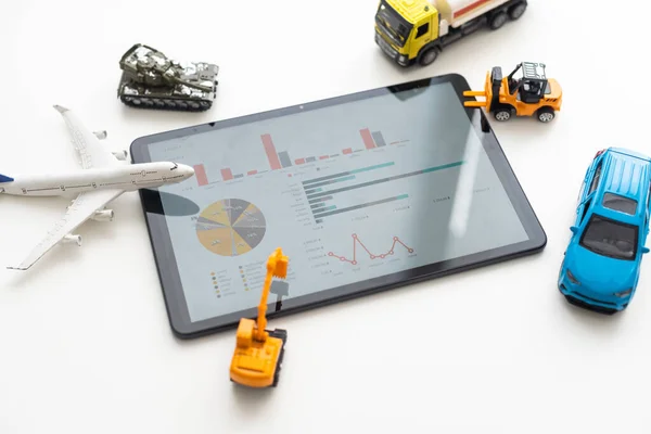 Tablet Computer Different Types Toy Transport Auto Center — Stockfoto