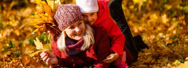 Happy Family Mother Child Little Daughter Play Cuddling Autumn Walk — Stock Photo, Image