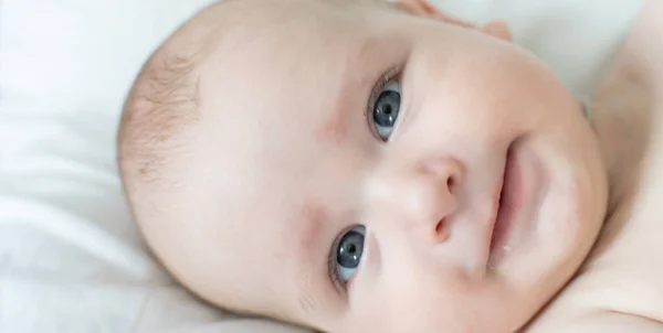 Adorable Baby Boy White Sunny Bedroom Newborn Child Relaxing Bed — Stock Photo, Image