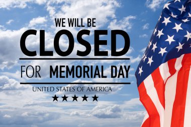 Gaziler Günü yıpranmış badana ahşap üzerinde çuval üzerinde kırmızı, beyaz ve mavi yıldız ile mesaj kapalı