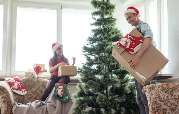 Happy Father Young Daughter Decorate Christmas Tree Home Morning Xmas — стоковое фото