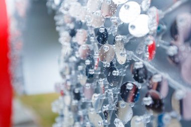 gümüş yuvarlak pullar arka plan