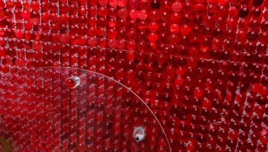 kırmızı yuvarlak pullar arka plan