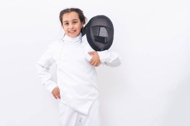 Eskrim takımlı küçük kız..