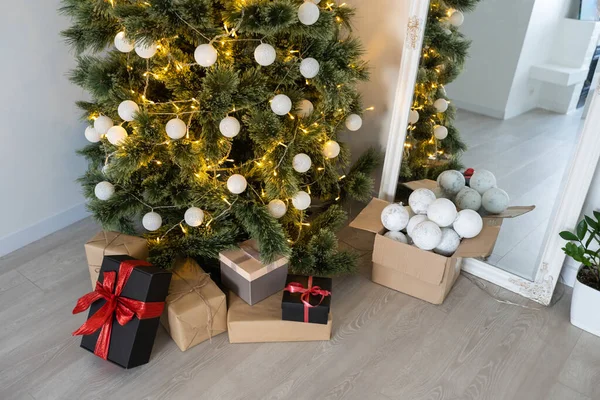 크리스마스 디오르 집에서의 — 스톡 사진