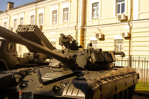Фронтлайн Военный Транспорт Украина — стоковое фото
