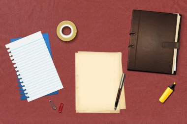 kalem ve kitap ofis kağıtları