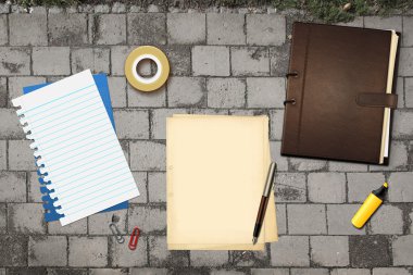 kalem ve kitap ofis kağıtları