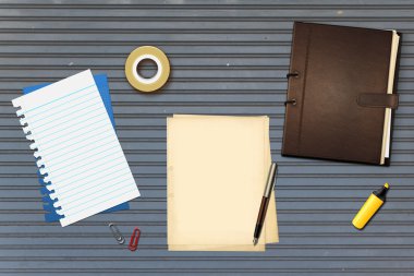 kalem ve kitap ofis kağıtları