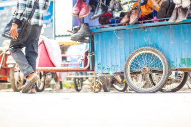 Eski Ayakkabı mağazası