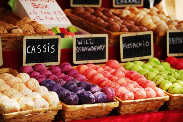 Färgglada macaroons — Stockfoto