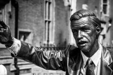 taksi ile j. seward johnson jr