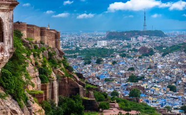 Jodhpur Şehri veya Mehrangarh Kalesi 'nden Mavi Şehir.