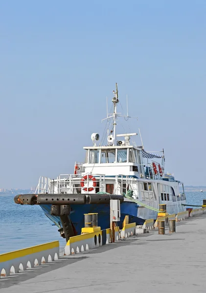 Bateau à moteur — Photo