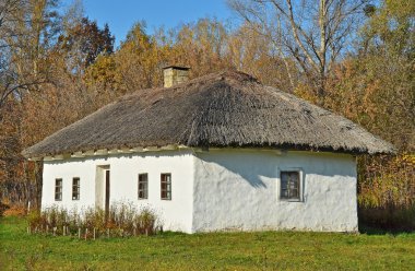 hasır çatılı antik hut