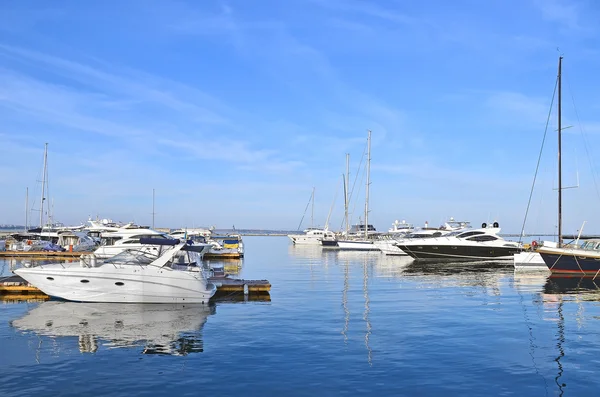 Motor yacht — Stock Photo, Image