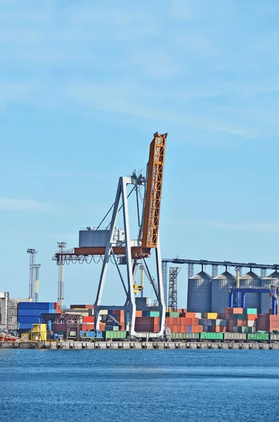 Port cargo crane — Stock Photo, Image
