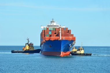 römorkör yardımcı kap kargo gemisi