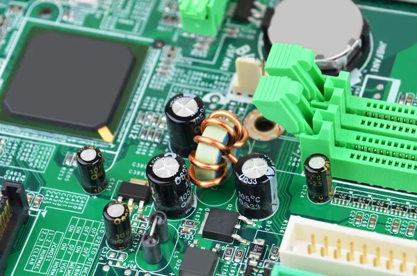 Bilgisayar anakart kurulu