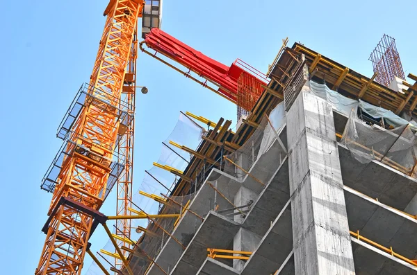 Crane and construction site — Stock Photo, Image