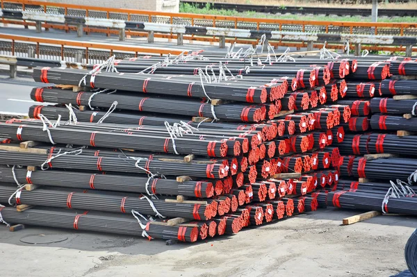PVC empilhado e tubo de aço — Fotografia de Stock