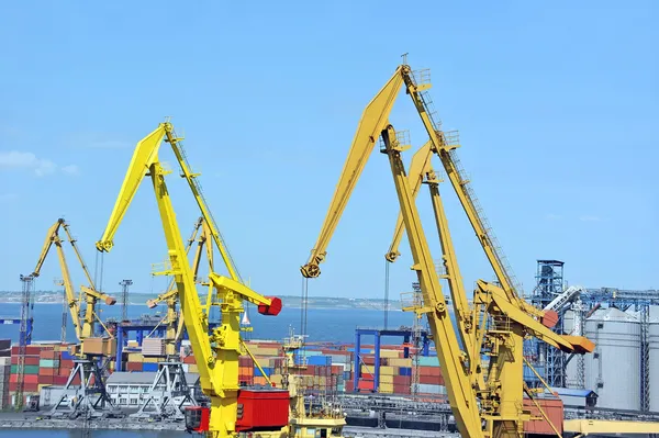 Poort lading kraan — Stockfoto