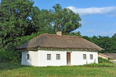 hasır çatılı antik hut