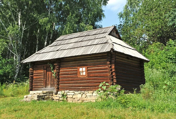 Стародавні хати — стокове фото