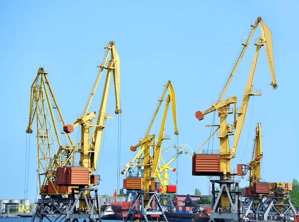 Port cargo crane — Stock Photo, Image